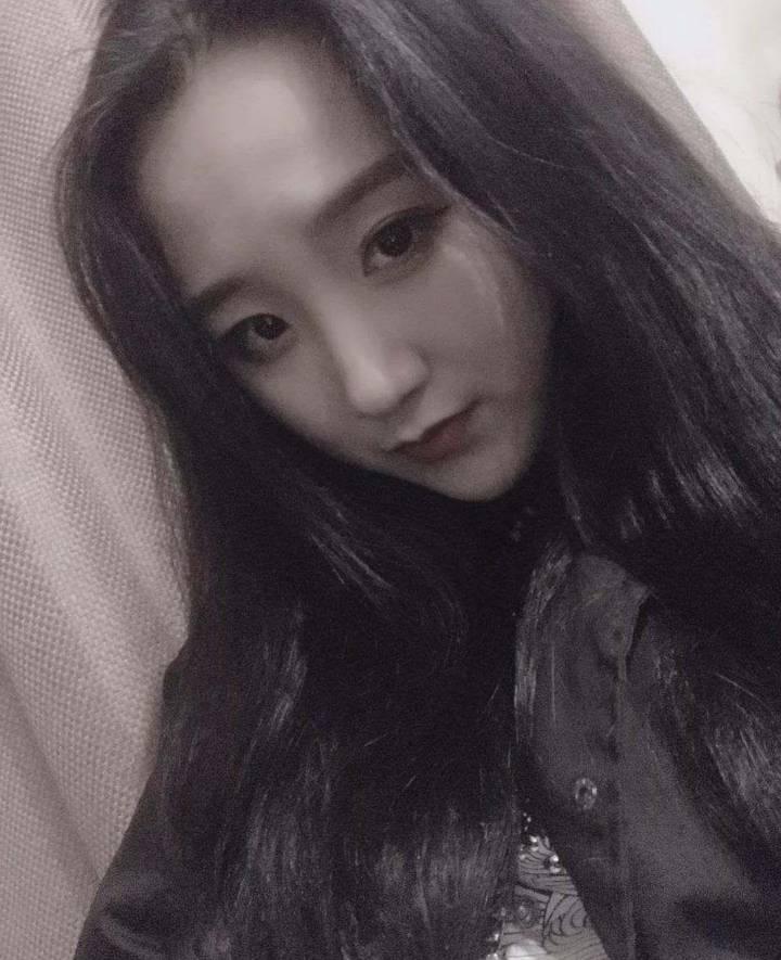 年轻妹子出来接活